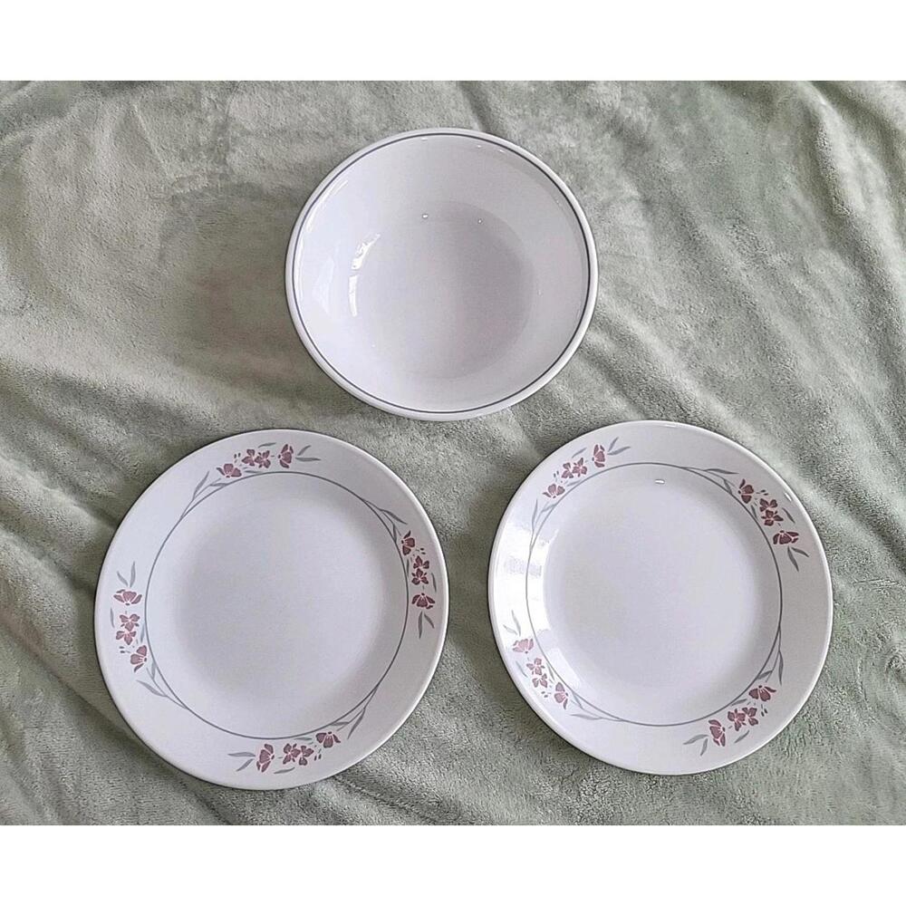 Replacement Serveware Corelle Silk Bottoms (2 Plates, 1 Bowl)